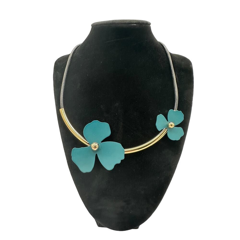 Alisha D | Gold Toned Teal Metal Flowers Necklace